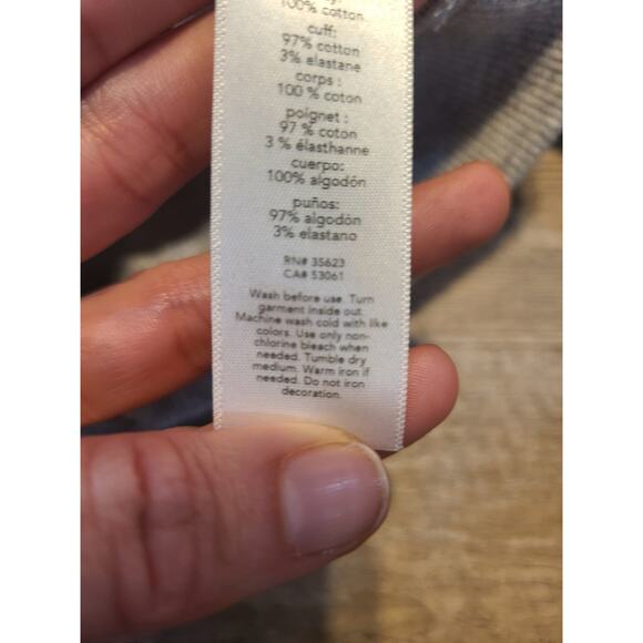 Carters 6 months boys sweater - Picture 6 of 6